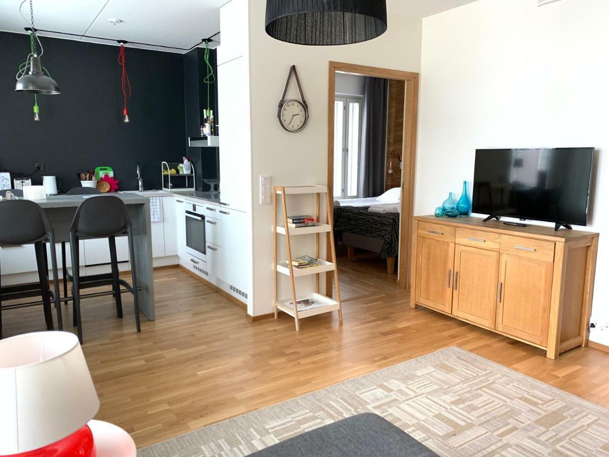 The Harbour Apartment *